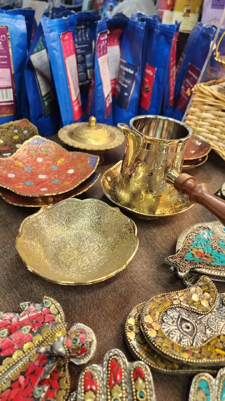 Индийский маркет и фудкорт Delhi Базар