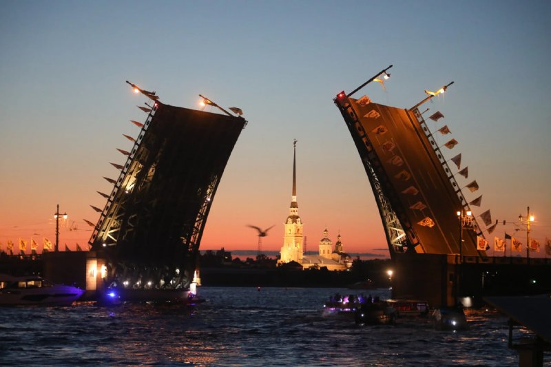 Шоу "Поющие мосты"