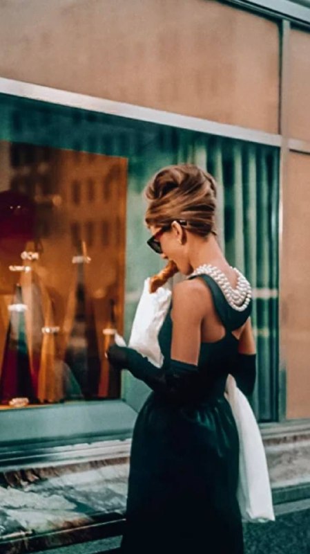 Бриллиант к завтраку: лекция о Tiffany and Co